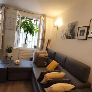 Gare Montparnasse,fantastic Location,center Paris6 Eme ,close To Louvre Meusm And Notre Eiffel Tour , Paris France